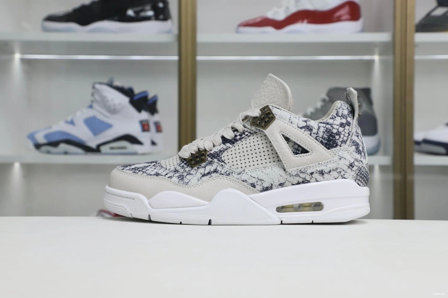 Air retro snakeskin Jordan Jordan 4 0303